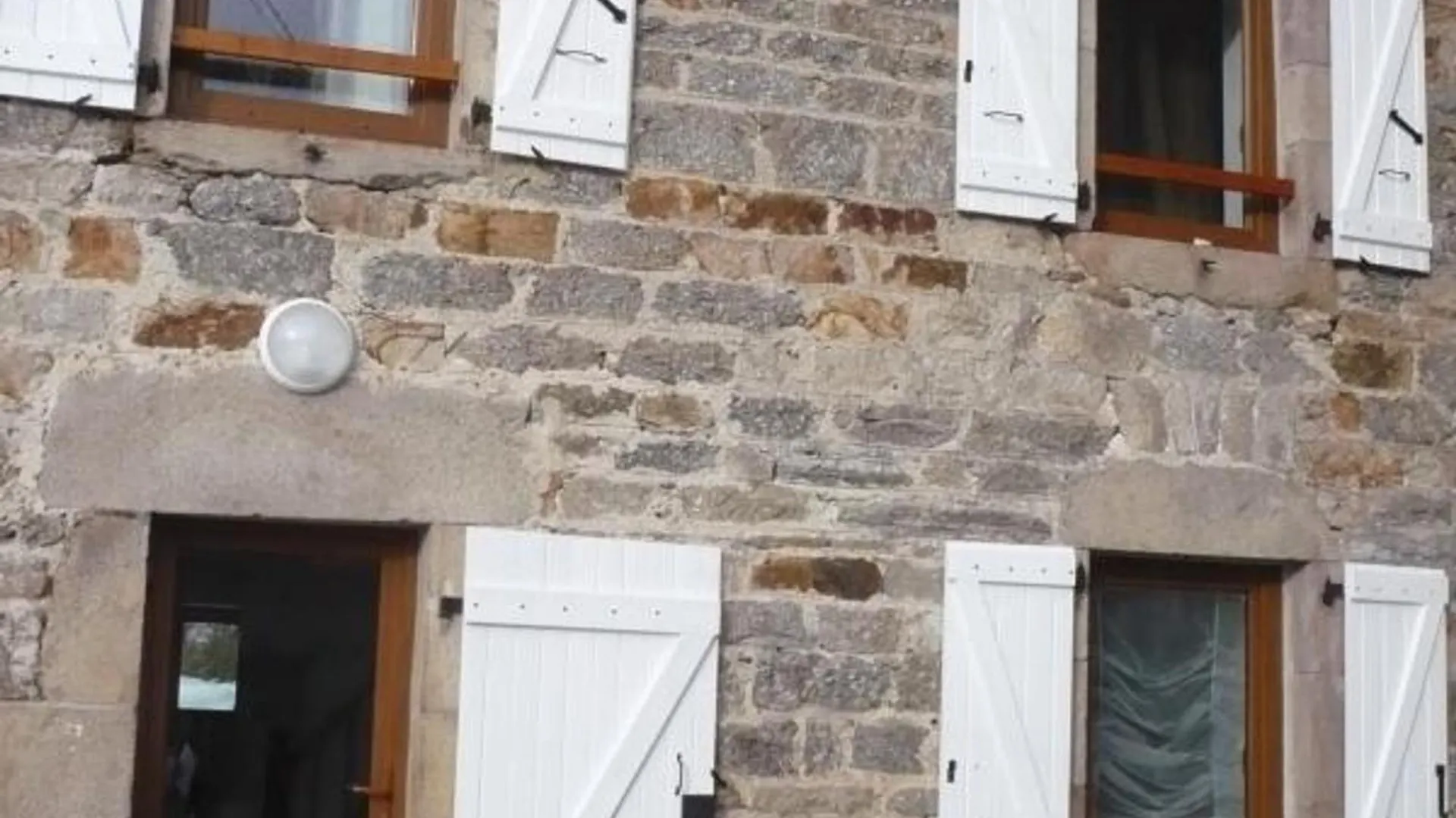 Gite Rustique Avec Cheminee Et Jardin - Ideal Pour Familles Et Activites Hivernales - Fr-1-496-198 La Chambonie Σπίτι διακοπών